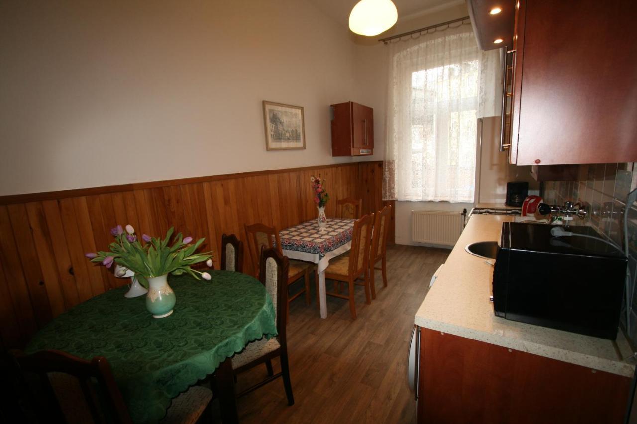 Apartment No. 16B Svahová 14 Karlovy Vary Esterno foto